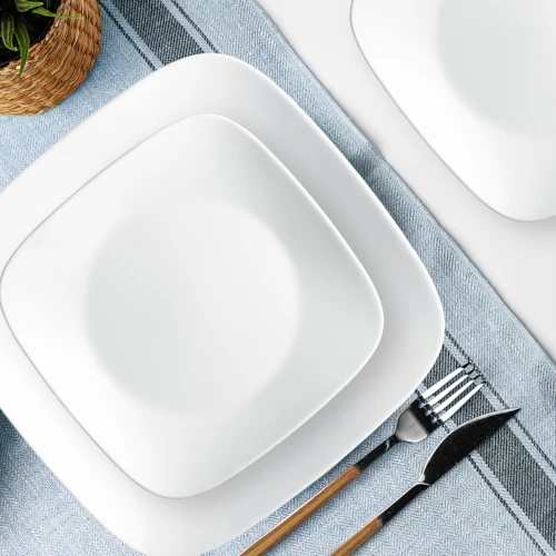 Corelle® Square™ Pure White 12件套餐具套装，含开胃菜盘，4人份